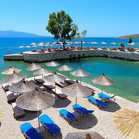 Joni Kompleks Sarandë